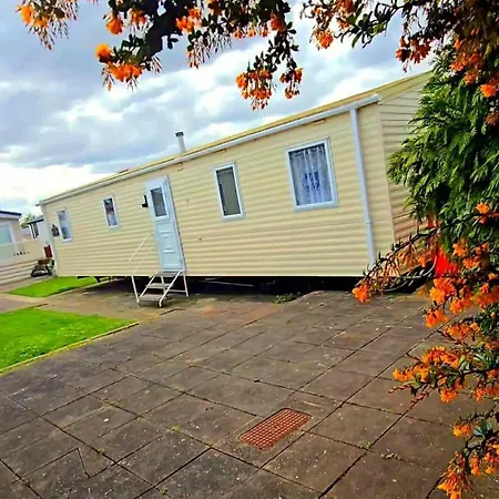8 Berth Static Caravan Patrington Exterior photo