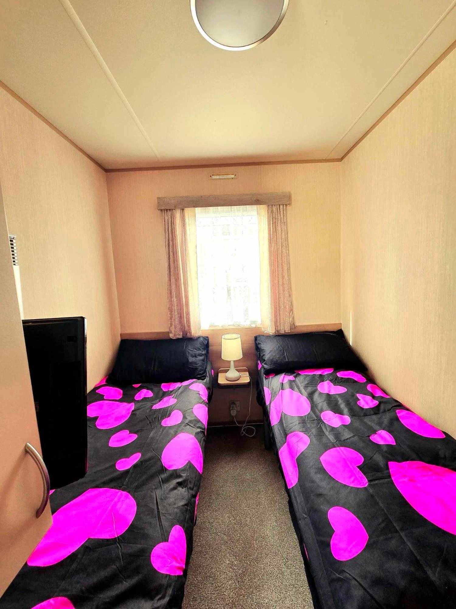 8 Berth Static Caravan Holiday home *