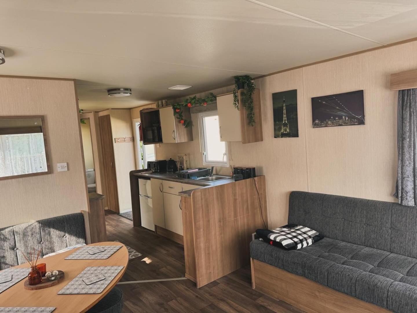 8 Berth Static Caravan Holiday home Patrington