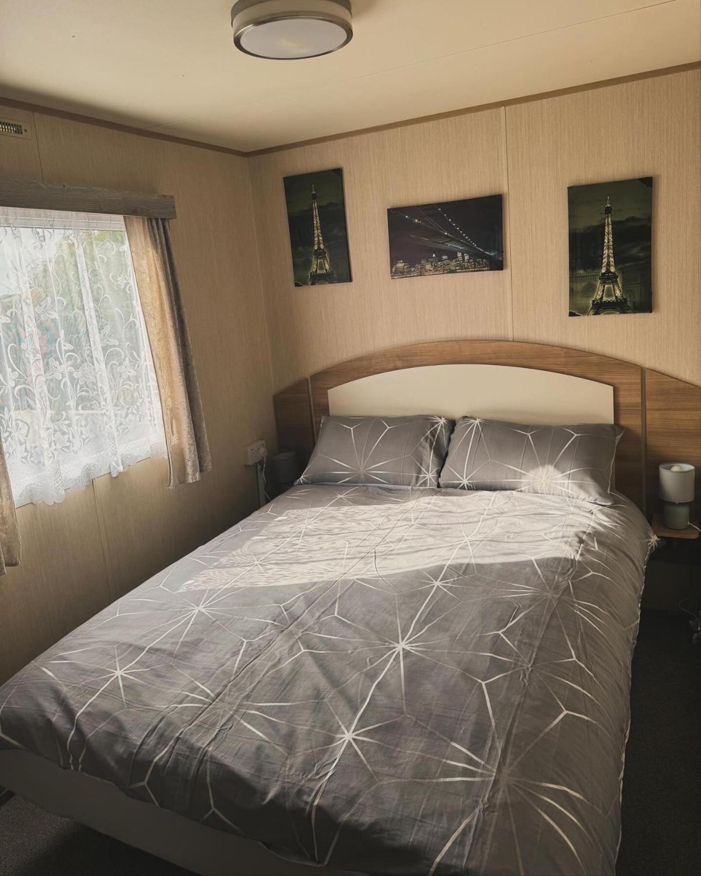 8 Berth Static Caravan * Patrington